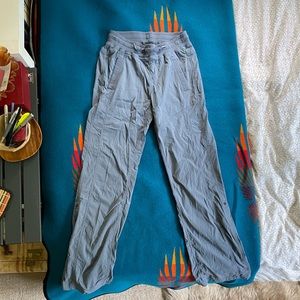 Marmot roll up hiking pants/capris gray small